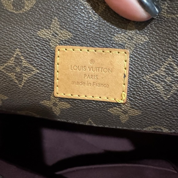 Louis Vuitton Melie Handbag Monogram Canvas LV - Picture 8 of 14